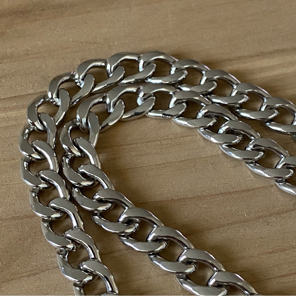 Shoulder Flat Chain Strap Replacement in Silver 18” - Picture 2 of 6